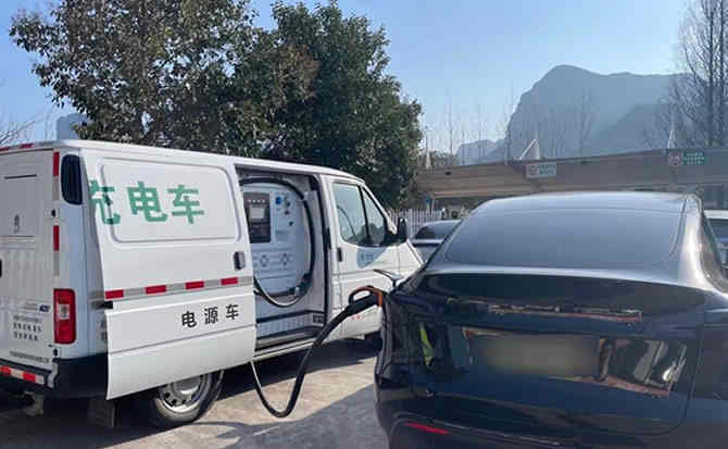 洪江汽车搭电