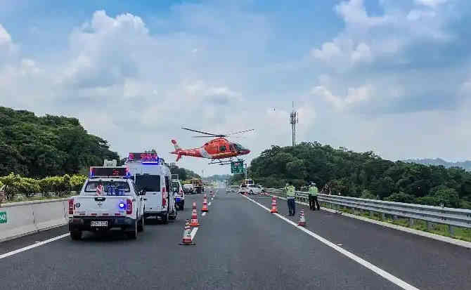 洪江高速公路汽车救援案例