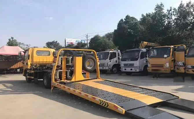 洪江汽车中途维修案例